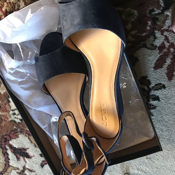 Laila suede wedges - Picture 3 of 5